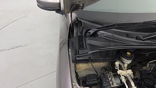 Used 2015 Honda City [2014-2017] VX CVT Petrol Automatic engine ENGINE RIGHT SIDE HINGE & APRON VIEW