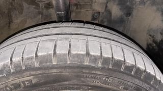 Used 2014 Datsun GO [2014-2019] T Petrol Manual tyres RIGHT FRONT TYRE TREAD VIEW