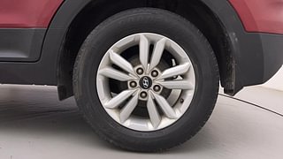 Used 2017 Hyundai Creta [2015-2018] 1.6 SX Plus Petrol Petrol Manual tyres LEFT REAR TYRE RIM VIEW