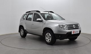 Used 2013 Renault Duster [2012-2015] RxE Petrol Petrol Manual exterior RIGHT FRONT CORNER VIEW