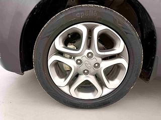 Used 2019 Hyundai Elite i20 [2018-2020] Asta 1.2 (O) Petrol Manual tyres LEFT FRONT TYRE RIM VIEW