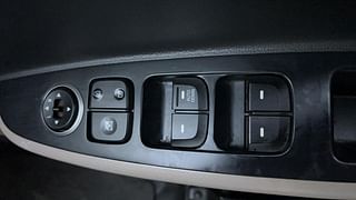 Used 2018 Hyundai Grand i10 [2017-2020] Magna 1.2 Kappa VTVT Petrol Manual top_features Power windows