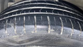 Used 2021 Maruti Suzuki Ciaz Alpha AT Petrol Petrol Automatic tyres LEFT FRONT TYRE TREAD VIEW