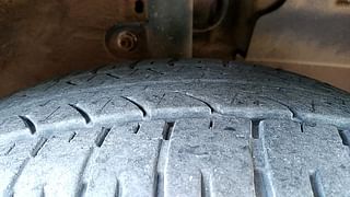 Used 2018 Mahindra KUV100 [2016-2019] K8 NXT AT Diesel Automatic tyres RIGHT FRONT TYRE TREAD VIEW