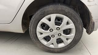 Used 2016 Hyundai Grand i10 [2013-2017] Magna 1.2 Kappa VTVT Petrol Manual tyres LEFT REAR TYRE RIM VIEW