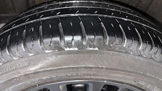 Used 2019 Maruti Suzuki XL6 [2019-2022] Alpha AT Petrol Petrol Automatic tyres RIGHT REAR TYRE TREAD VIEW