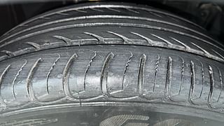 Used 2021 Ford EcoSport [2020-2021] Titanium + 1.5L Ti-VCT AT Petrol Automatic tyres RIGHT FRONT TYRE TREAD VIEW