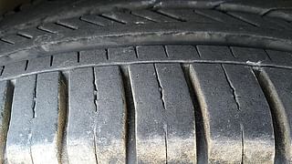 Used 2012 Honda Jazz [2011-2013] Select Petrol Manual tyres LEFT FRONT TYRE TREAD VIEW