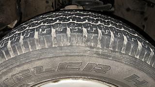Used 2017 Tata Hexa [2016-2020] XM Diesel Manual tyres RIGHT FRONT TYRE TREAD VIEW