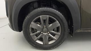 Used 2021 Renault Kwid CLIMBER 1.0 Opt Petrol Manual tyres LEFT FRONT TYRE RIM VIEW