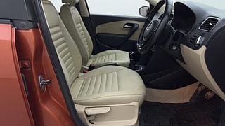 Used 2015 Volkswagen Polo [2015-2019] Highline1.2L (P) Petrol Manual interior RIGHT SIDE FRONT DOOR CABIN VIEW
