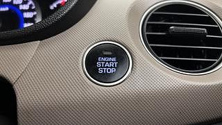 Used 2015 Hyundai Grand i10 [2013-2017] Asta 1.2 Kappa VTVT Petrol Manual top_features Keyless start