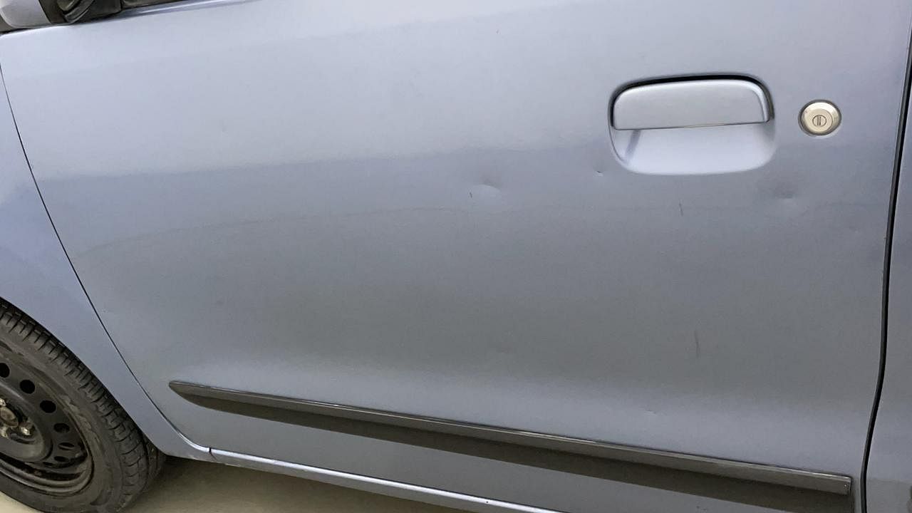 Used 2013 Maruti Suzuki Wagon R 1.0 [2010-2019] VXi Petrol Manual dents MINOR DENT