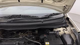 Used 2011 Hyundai i20 [2008-2012] Magna 1.2 Petrol Manual engine ENGINE LEFT SIDE HINGE & APRON VIEW
