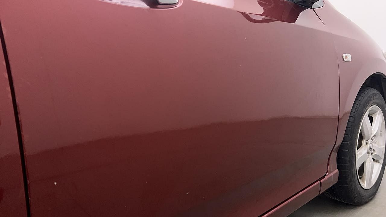 Used 2010 Honda City V Petrol Manual dents MINOR SCRATCH