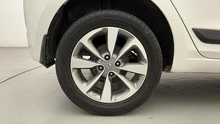 Used 2017 Hyundai Elite i20 [2014-2018] Asta 1.4 CRDI Dual Tone Diesel Manual tyres RIGHT REAR TYRE RIM VIEW