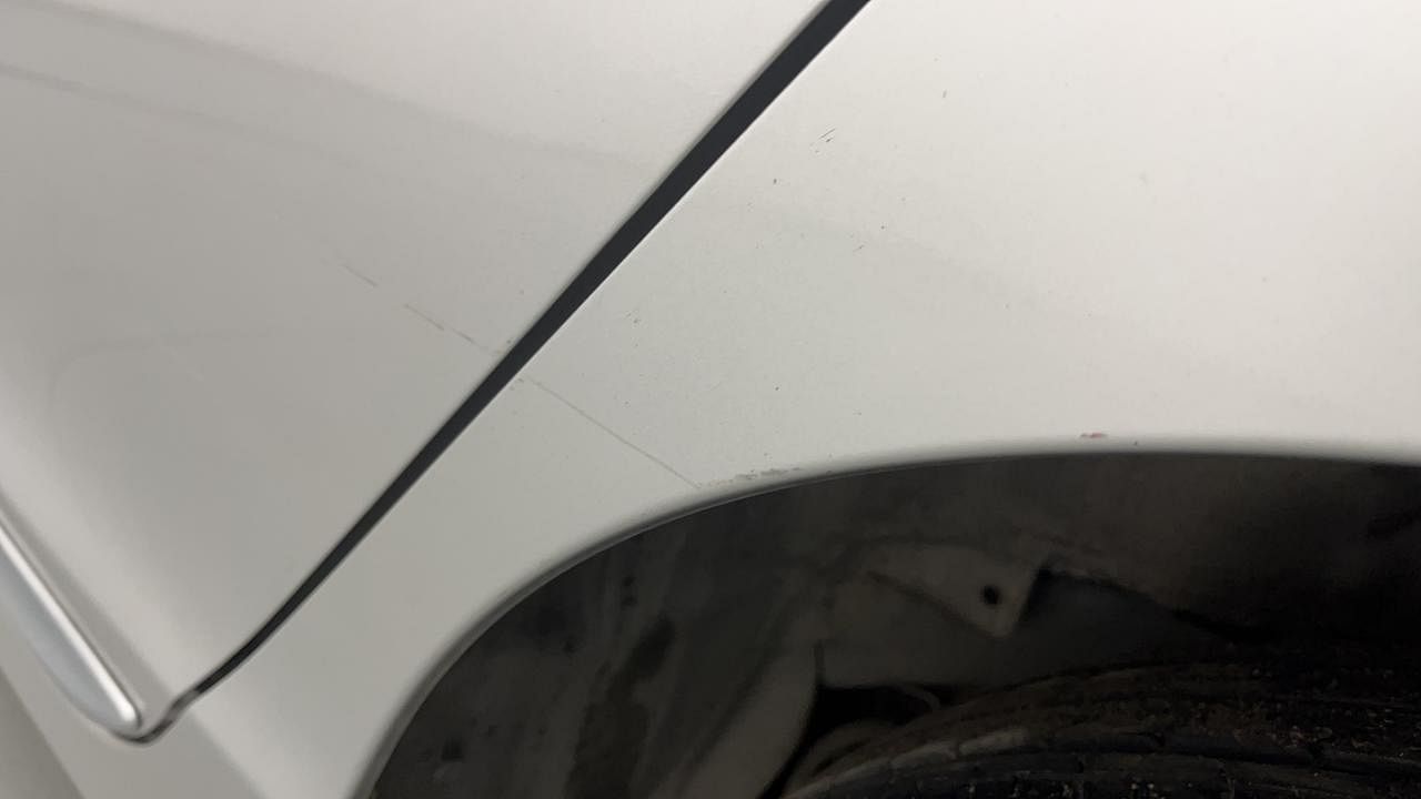 Used 2018 Honda City [2017-2020] ZX Diesel Diesel Manual dents MINOR SCRATCH