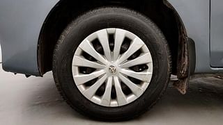 Used 2013 Toyota Etios Liva [2010-2017] GD Diesel Manual tyres LEFT FRONT TYRE RIM VIEW