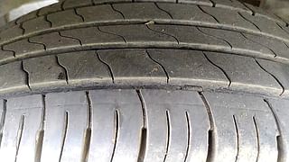 Used 2015 Renault Duster [2012-2015] 85 PS RxL Diesel Manual tyres LEFT REAR TYRE TREAD VIEW