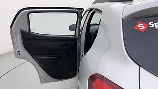 Used 2018 Renault Kwid [2015-2019] RXT Petrol Manual interior LEFT REAR DOOR OPEN VIEW
