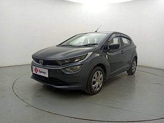 Used 2020 Tata Altroz XT 1.2 Petrol Manual exterior LEFT FRONT CORNER VIEW