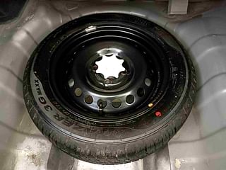 Used 2018 Hyundai Xcent [2017-2019] SX Diesel Diesel Manual tyres SPARE TYRE VIEW