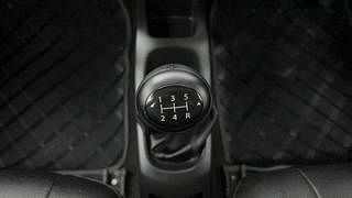 Used 2017 Maruti Suzuki Wagon R 1.0 [2013-2019] LXi CNG Petrol+cng Manual interior GEAR  KNOB VIEW