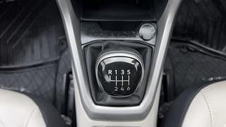 Used 2022 Volkswagen Taigun Highline 1.0 TSI MT Petrol Manual interior GEAR  KNOB VIEW