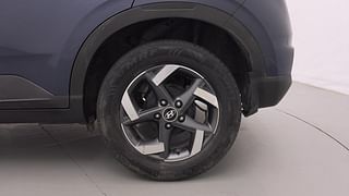 Used 2020 Hyundai Venue [2019-2020] SX(O) 1.4 CRDI Diesel Manual tyres LEFT REAR TYRE RIM VIEW