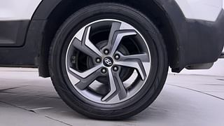 Used 2018 Hyundai Creta [2018-2020] 1.6 SX AT Diesel Automatic tyres LEFT REAR TYRE RIM VIEW