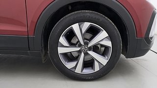 Used 2022 Volkswagen Taigun Topline 1.0 TSI MT Petrol Manual tyres RIGHT FRONT TYRE RIM VIEW