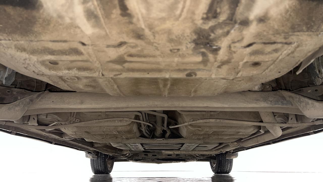 Used 2018 Honda WR-V [2017-2020] i-DTEC VX Diesel Manual extra REAR UNDERBODY VIEW (TAKEN FROM REAR)