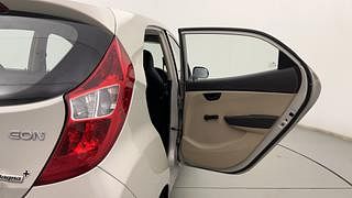Used 2014 Hyundai Eon [2011-2018] Magna + Petrol Manual interior RIGHT REAR DOOR OPEN VIEW