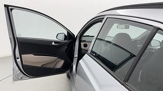 Used 2020 Hyundai Grand i10 [2017-2020] Sportz 1.2 Kappa VTVT Petrol Manual interior LEFT FRONT DOOR OPEN VIEW