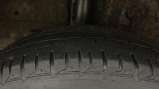 Used 2015 Hyundai i20 Active [2015-2020] 1.4 SX Diesel Manual tyres RIGHT REAR TYRE TREAD VIEW