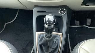 Used 2017 Renault Captur [2017-2020] Platine Diesel Dual tone Diesel Manual interior GEAR  KNOB VIEW