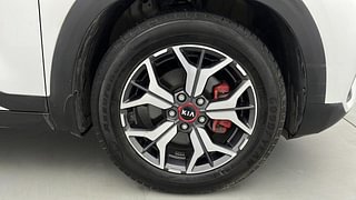 Used 2019 Kia Seltos GTX Plus Petrol Manual tyres RIGHT FRONT TYRE RIM VIEW