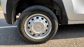 Used 2017 Mahindra KUV100 NXT K2+ 6 STR Petrol Manual tyres RIGHT REAR TYRE RIM VIEW