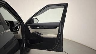 Used 2019 Kia Seltos HTX G Petrol Manual interior RIGHT FRONT DOOR OPEN VIEW