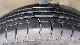 Used 2018 Maruti Suzuki Alto 800 [2016-2019] Lxi Petrol Manual tyres LEFT FRONT TYRE TREAD VIEW