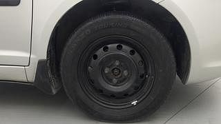 Used 2010 Maruti Suzuki Swift [2007-2011] VXi Petrol Manual tyres RIGHT FRONT TYRE RIM VIEW