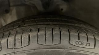 Used 2018 Hyundai Eon [2011-2018] Magna + (O) Petrol Manual tyres LEFT FRONT TYRE TREAD VIEW