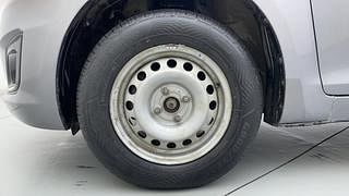 Used 2016 Maruti Suzuki Swift [2014-2017] LXI (O) Petrol Manual tyres LEFT FRONT TYRE RIM VIEW