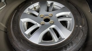 Used 2013 Maruti Suzuki Swift Dzire ZXI Petrol Manual tyres SPARE TYRE VIEW