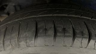 Used 2015 Tata Zest [2014-2019] XMS Petrol Petrol Manual tyres RIGHT REAR TYRE TREAD VIEW