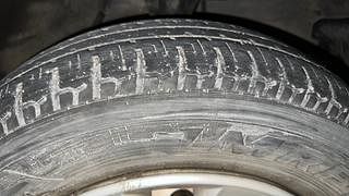 Used 2014 Hyundai i10 [2010-2016] Magna Petrol Petrol Manual tyres RIGHT FRONT TYRE TREAD VIEW