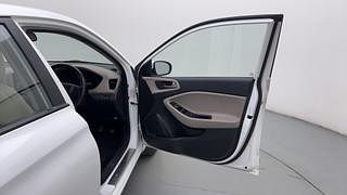 Used 2017 Hyundai Elite i20 [2014-2018] Asta 1.2 (O) Petrol Manual interior RIGHT FRONT DOOR OPEN VIEW
