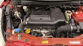 Used 2015 Maruti Suzuki Swift [2011-2017] ZDi Diesel Manual engine ENGINE RIGHT SIDE VIEW