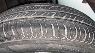 Used 2015 Maruti Suzuki Alto 800 [2012-2016] Lxi Petrol Manual tyres LEFT REAR TYRE TREAD VIEW