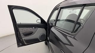 Used 2017 Maruti Suzuki Alto 800 [2016-2019] Lxi Petrol Manual interior LEFT FRONT DOOR OPEN VIEW